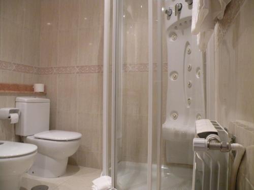 Hotel Rompeolas 2*